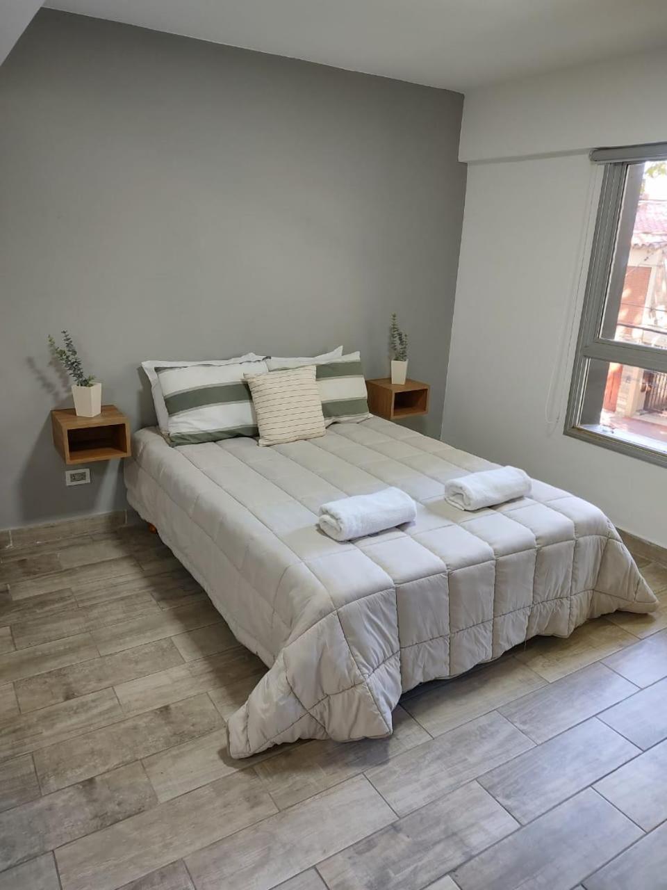356 - Apartment *